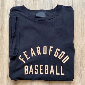 FEAR OF GOD BLACK BASEBALL TEE. NEW.